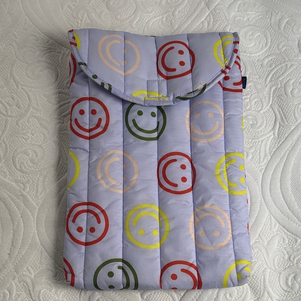 BAGGU Puffy Laptop Sleeve 16”